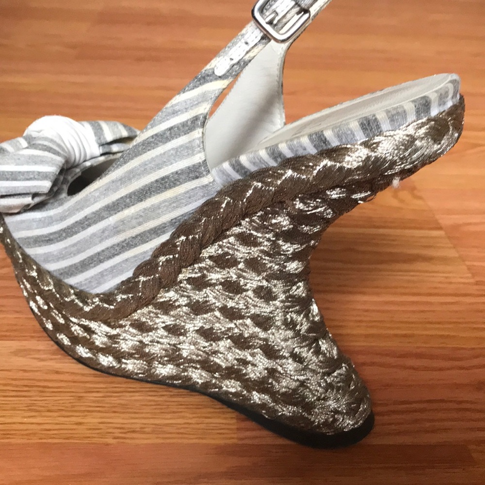 Stuart Weitzman Wedge With Bow - image 2